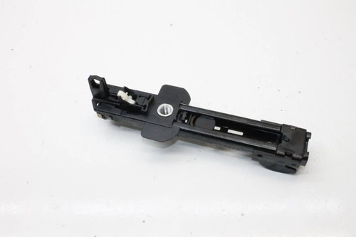 Audi seat belt - seat,