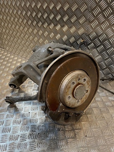 Audi 2011 rear right - audi,
