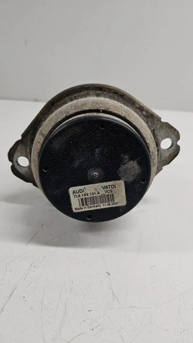 Audi left side - left, engine